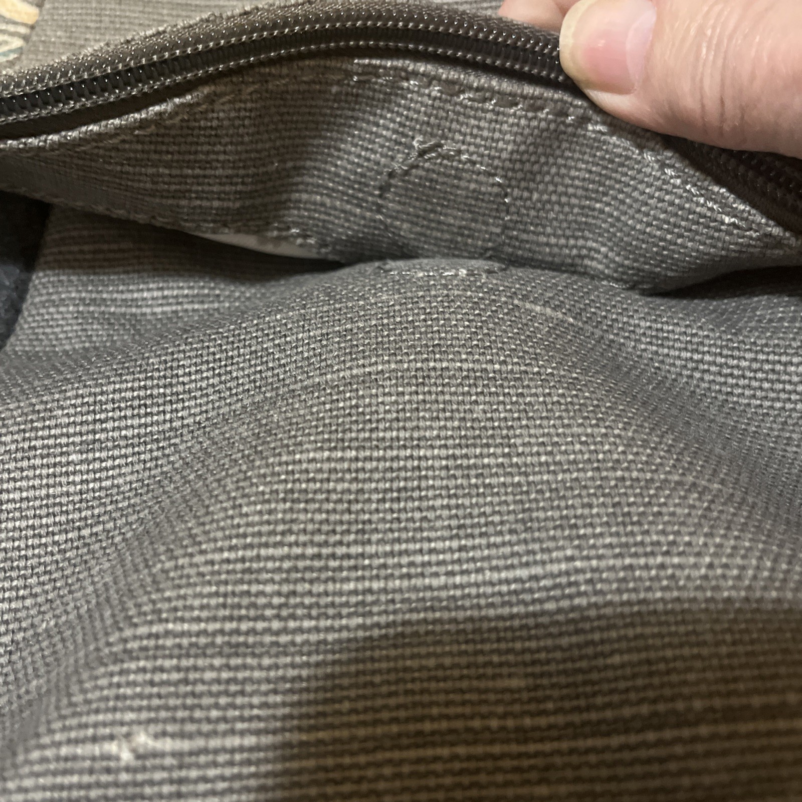 Sakroots Basic Crossbody Bag Multicolor Women's P… - image 17