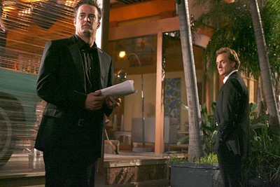 Studio 60 On The Sunset Strip Matthew Perry as Matt Albie and Brad- Old Photo 2