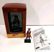 W Britain Redcoats 44030 Grenadier Officer 1st Foot Guards 1685 Metal Figure