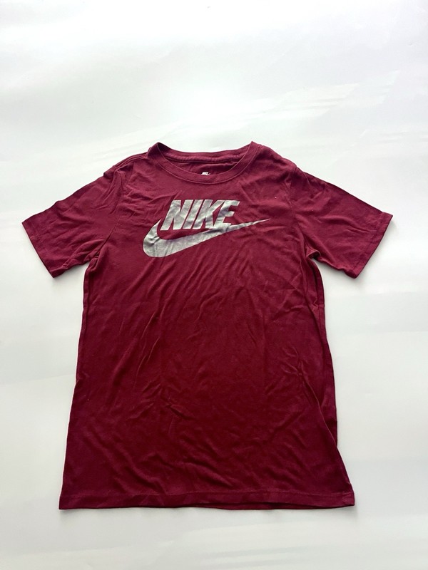 Women’s Nike Maroon t-shirt With Silver Logo Size M