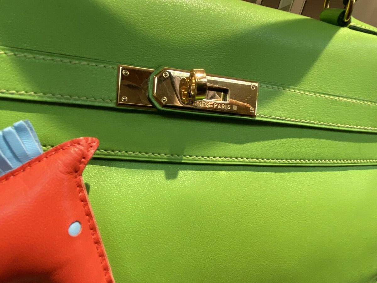 Hermès ミントグリーン サンダル 保存袋付き Hermès ミントグリーン サンダル 保存袋付き Hermès ミントグリーン