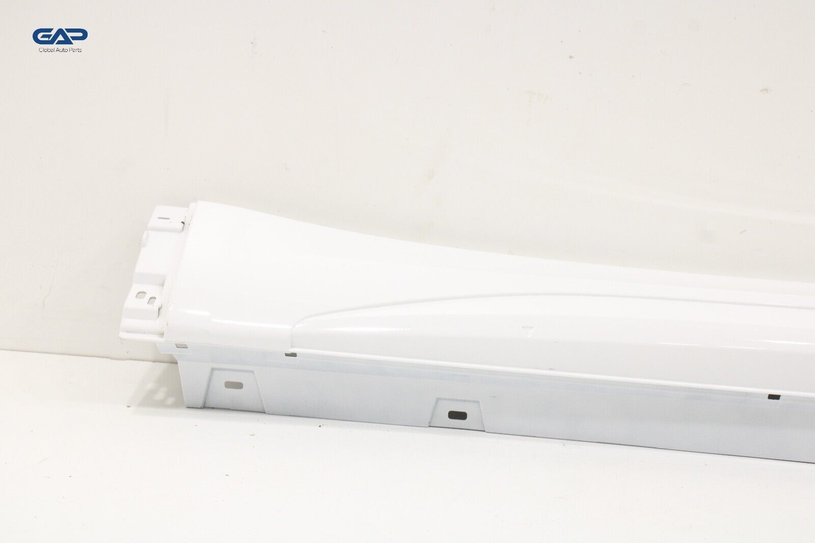 2023 - 2024 MASERATI GRECALE RIGHT PASSENGER SIDE SKIRT ROCKER PANEL MOLDING OEM