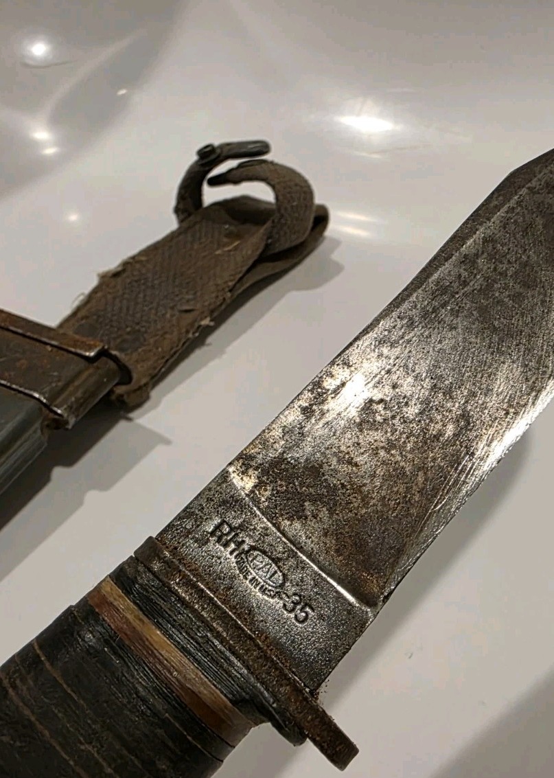 Vintage US Navy U.S.N. Mark 1 PAL RH35 Fighting Knife With Sheath