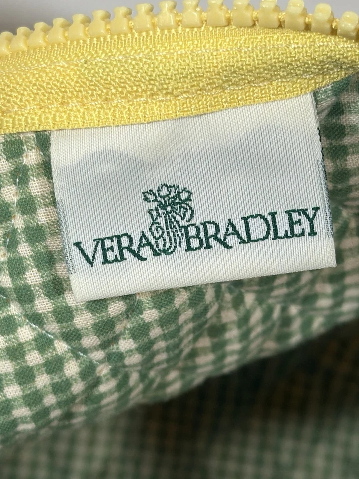 Bolso de Hombro Vintage Vera Bradley Acolchado en Patrón Dorado Bali con Estuche de Cosméticos Foto 4 de 4