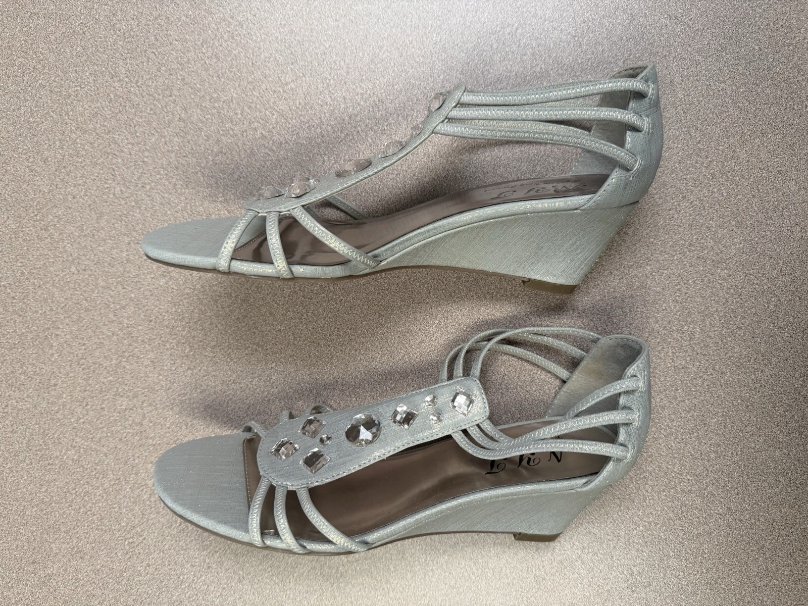 New York Transit Beige Faux Silk Wedge Heel Formal Evening Sandals Shoes 8.5 image 3