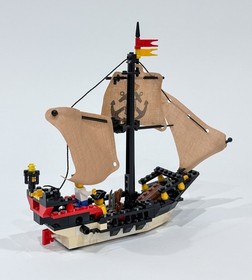 Vintage LEGO Pirates Imperial Trading Post (6277) 100% Complete w/Instructions