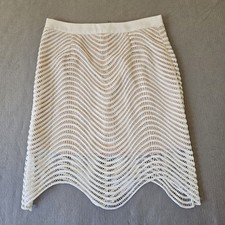 Forever 21 Women's Sz S Scalloped Stretch Lace Overlay Skirt. Feminine, Summer.
