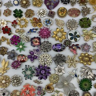 Lot 100 Vintage Now FLOWER Collection BROOCH Rhinestone Enamel Brooches Jewelry