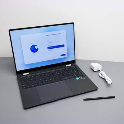 Samsung Galaxy Book3 Pro 360 NP960QFG-KA1US 16'' Core i7-1360P 16GB 1TB SSD