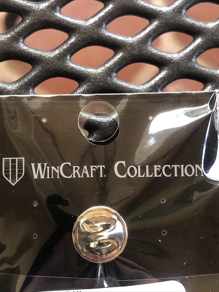 1.25”X 1” PITTSBURGH PIRATES SPRING TRAINING lapel PIN MLB LICENSED by WinCrft - Image 2 of 2