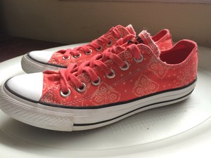 red bandana chucks
