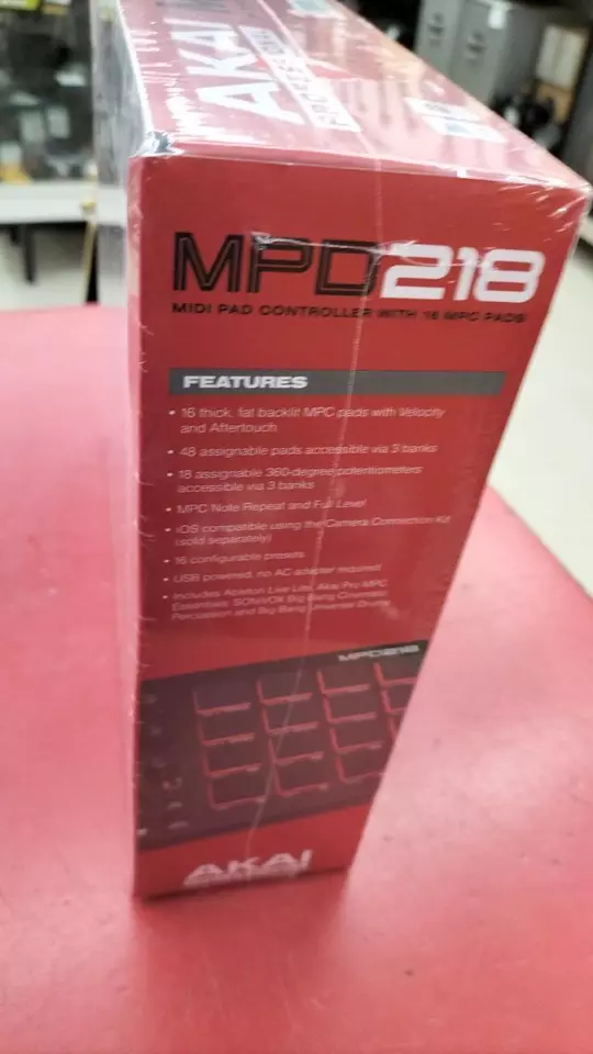 AKAI MPD218 MIDI Pad Controller - Excellent Working Condition from Japan Used - Image 4 of 4