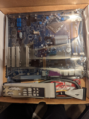 Intel D955XCS Socket 775 ATX Motherboard BLKD955XCSLKR