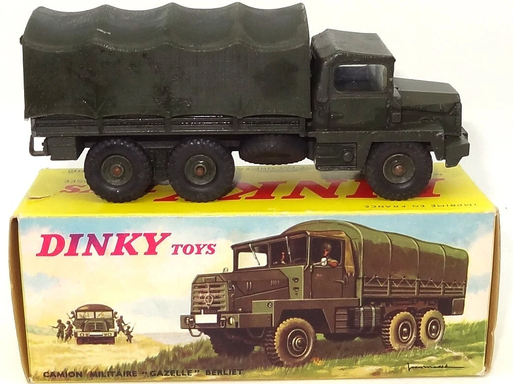 DINKY TOYS BERLIET GAZELLE véhicule militaire moulé sous pression 1/36