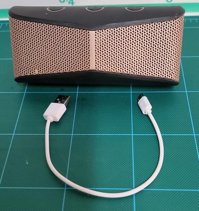 X300 mobile wireless stereo cheap speaker
