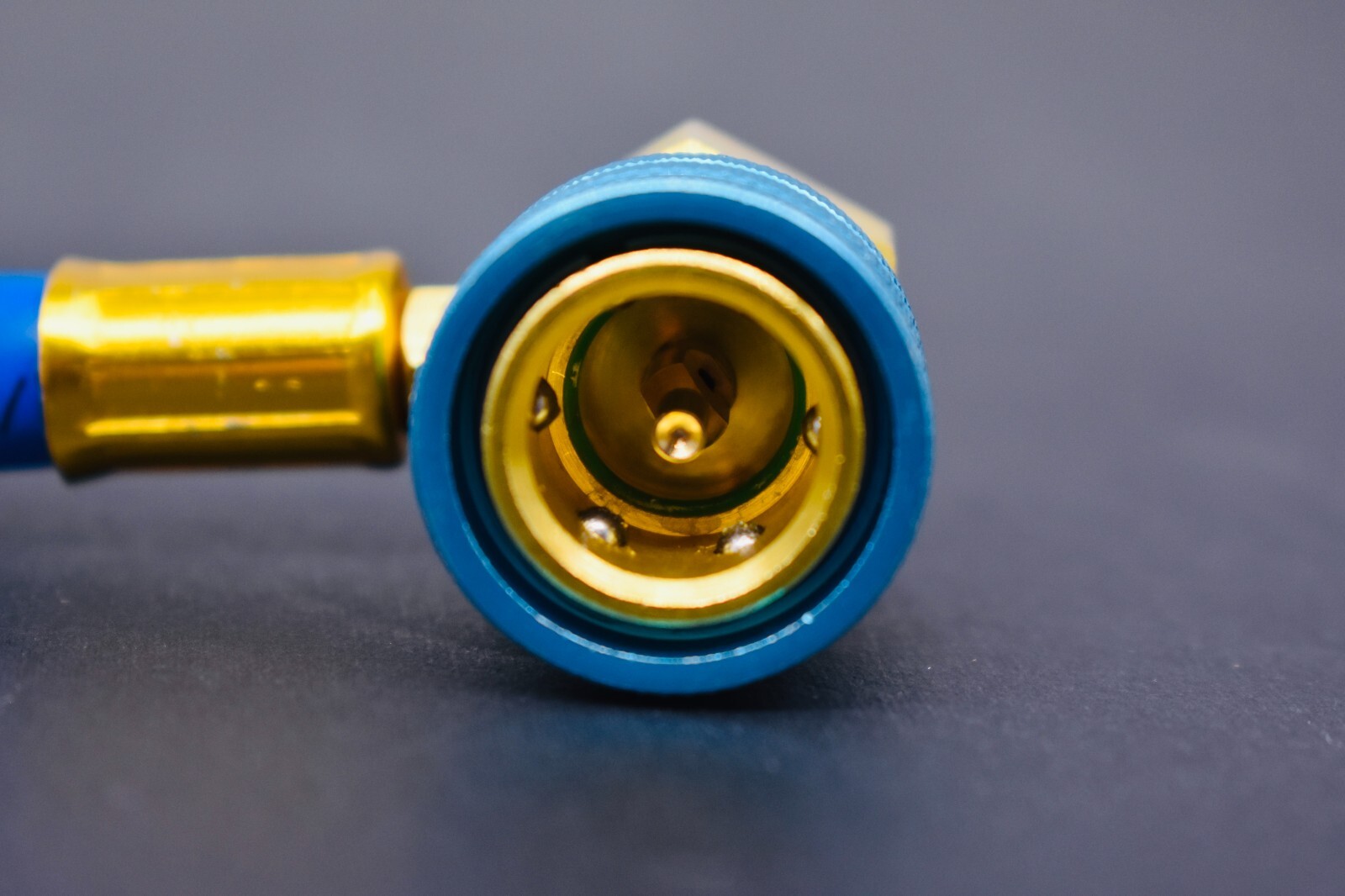 Proseal, Envirosafe Proseal, 1 can (4oz, 113 grams) with 1234yf Brass Hose