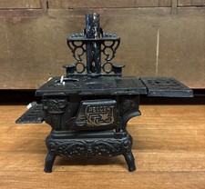 Vintage Crescent Cast Iron Toy Miniature Childs Cook Stove Salesman Sample Stove