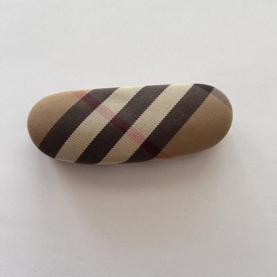 Burberry Nova Check/Plaid Glasses Hard Case *FLAW*