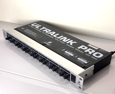 Behringer Ultralink Pro Modell MX882 - Kanal Mixer