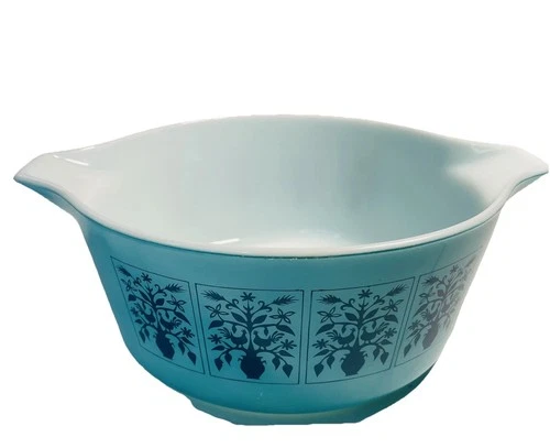 Vintage Pyrex-Saxony Tree of Life Casserole Dish-475-B 2 1/2 QT Turquoise No Lid