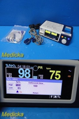 2017 Covidien Nellcor SpO2 Patient Monitor 10005941 w/ Sensor DOC-10 Cable~39703