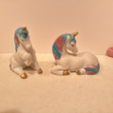 2 ceramic unicorn