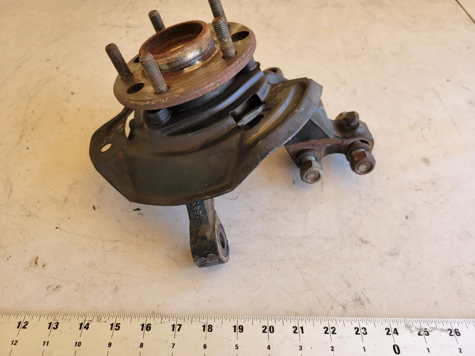 Оригинальный левый поворотный кулак переднего водителя для Cadillac Allante Buick Reatta - Изображение 4 из 4