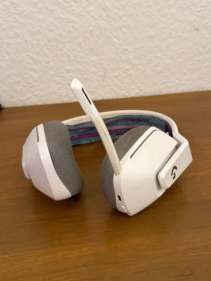 Logitech G733 Lightspeed Wireless Gaming Headset – Weiß - Bild 3 von 4