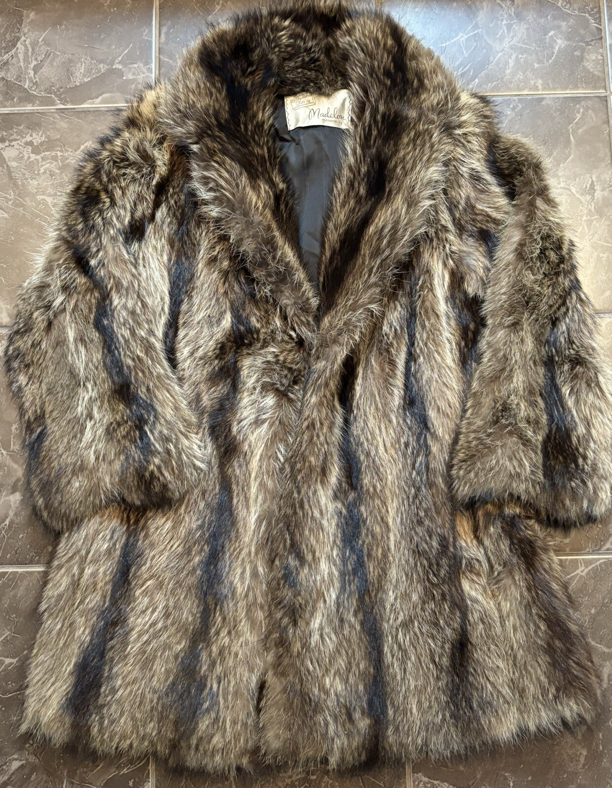 Vintage Fur Coat Fabulous Furs By Madelon Brown Very Nice! Sz S-M