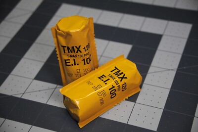 Kodak Film one roll TMAX TMX 100 - 120 Format - Expired 2000-2001, Cold Stored