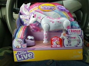 live pets dancing unicorn