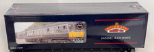 Bachmann 32-900A Class 108 2 Car DMU BR Green Speed Whiskers - Sealed