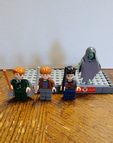 Harry Potter Lego Set #4758 Hogwarts Express COMPLETE w/ MANUAL All Minifigures