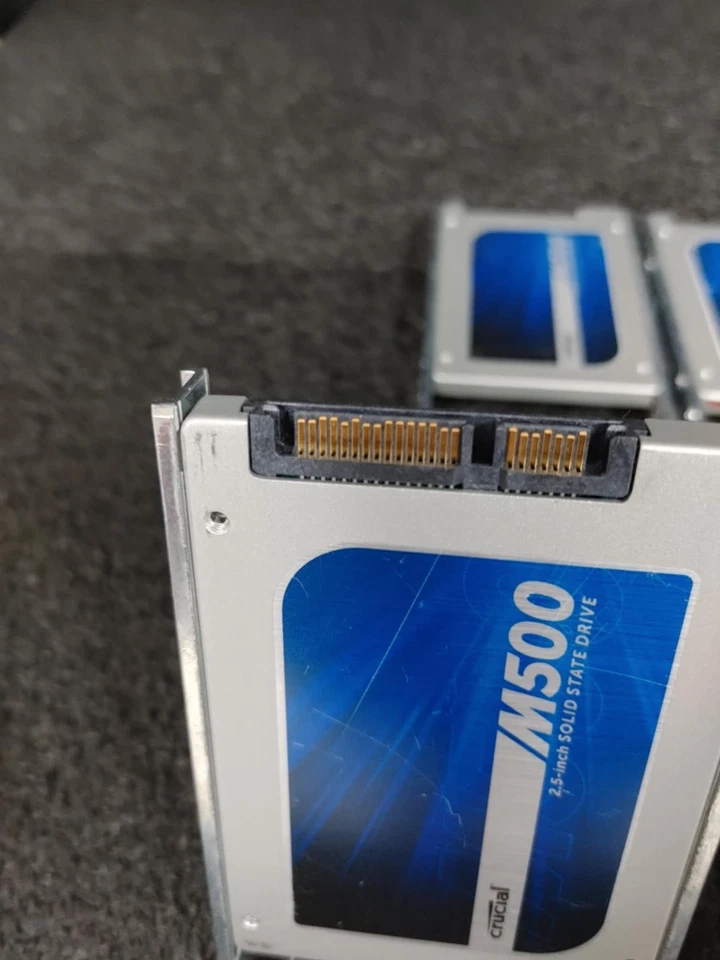 Lot of 4 Crucial CT240M500SSD1 M500 240GB 6Gb/s SATA 2.5' SSD - Image 3 of 4