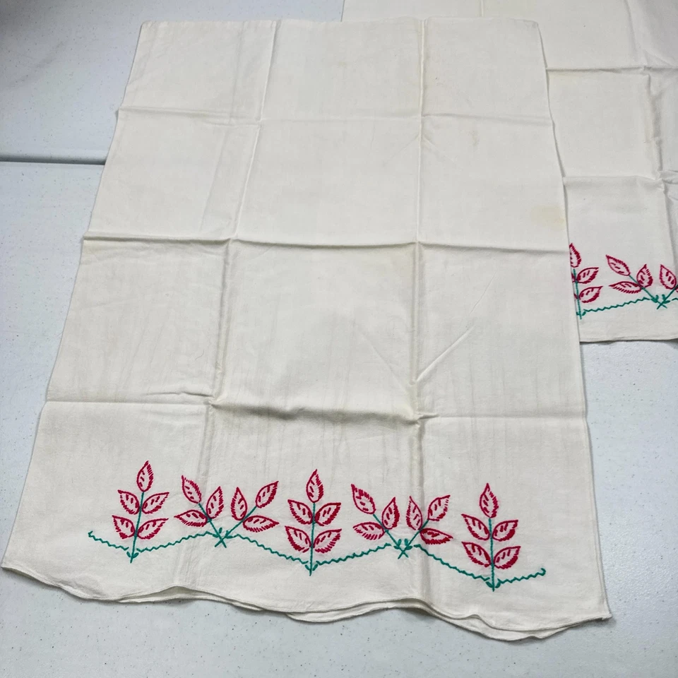 vintage pillowcase standard pair floral leaves embroidered mcm retro - Image 4 of 4