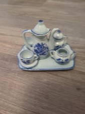 Andrea By Sadek Miniature Tea Set Blue White Floral Porcelain 7 Pc Vintage