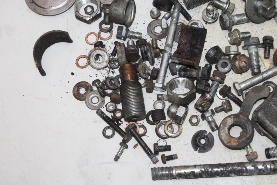 80-81 YAMAHA XS850 OEM ENGINE MOUNTING BOLTS HARDWARE MOTOR SCREWS - Image 2 of 4