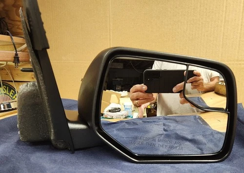 2010 Ford Escape Passenger Power Mirror w/Blind Sport New in Box