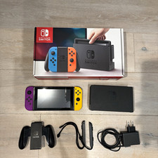Nintendo Switch 32GBKonsole mit Dock und Joy-Cons lila/gelb mit OVP