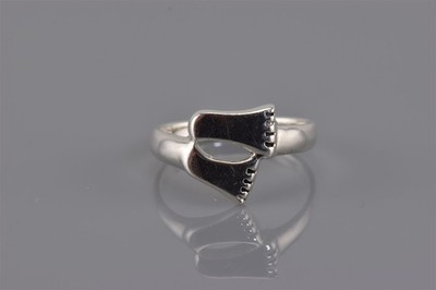 Sterling Silver Polished Bare Feet Toes Band Ring 925 Sz: 6.5