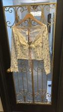 House Of Cb London Lace Shawl Wrap Shirt Cardigan Small NWT Cream Green