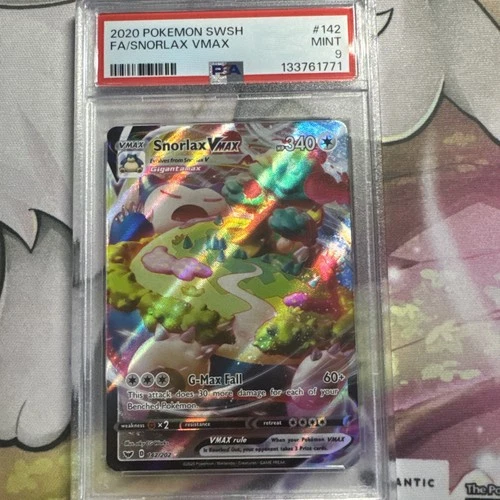 Pokémon TCG Snorlax VMAX 142/202 Sword And Shield Full Art - PSA 9