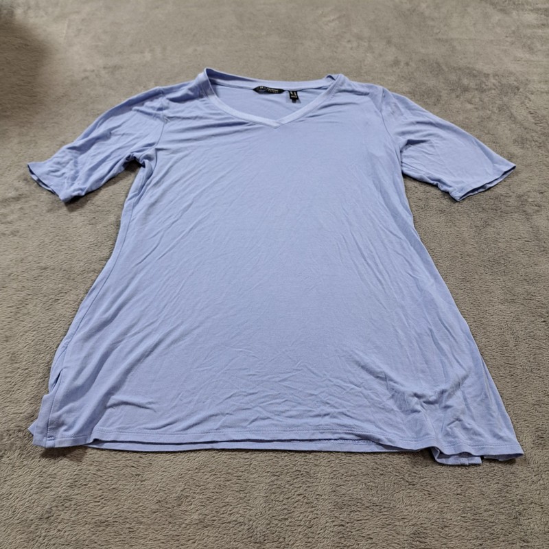 H by Halston T Shirt Top Women's Small Sky Blue  Stretch Short Sleeve V Neck
