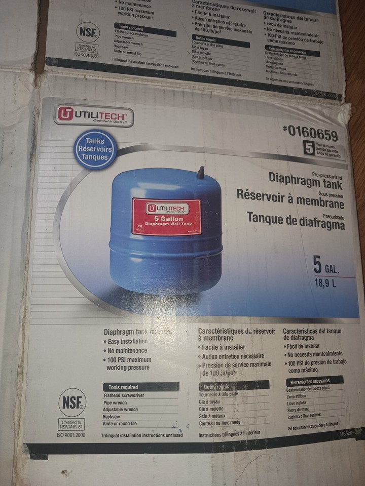 Utilitech 5 Gal Bladder Tank Water 5 Gal. Pressurized Well Tank