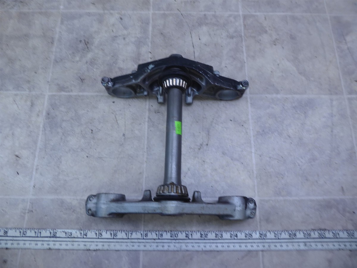 キノ　3点 1987 Kawasaki ZX600 Ninja K449-4) triple tree steering stem clamp