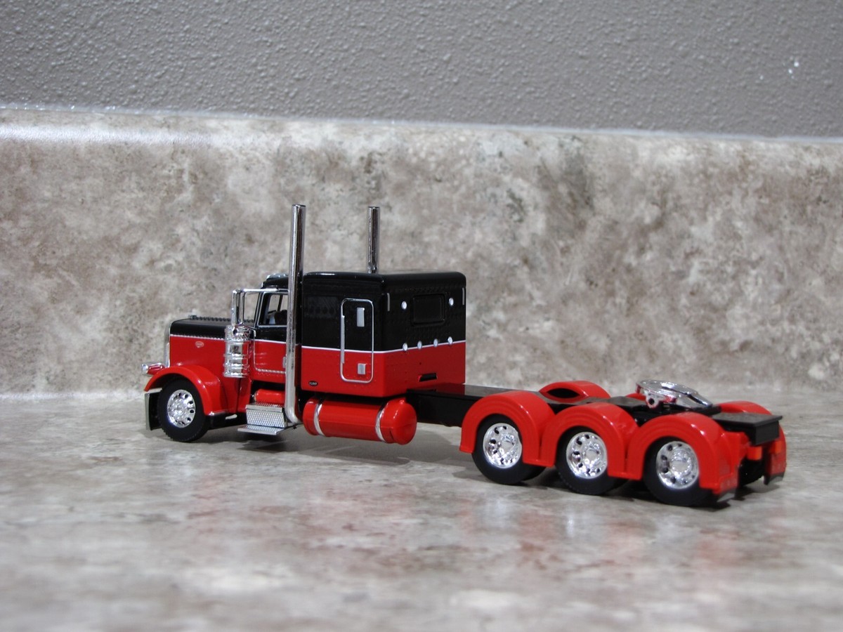 DCP1/64ミニカー Peterbilt379アメリカトラック野郎 DCP 1/64 Red Black Tri-Axle 389 Peterbilt Semi Truck Farm Toy | eBay