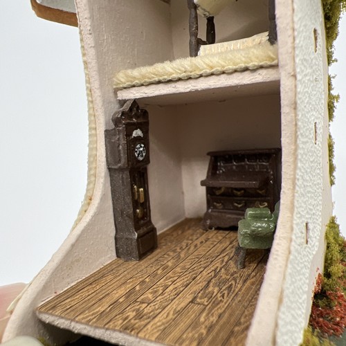 Miniature House Shoehouse Diorama Vintage 1983 With Grandfather Clock Bed Chair - Picture 5 of 13