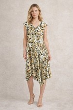 Simply Vera Womens XS Animal Print Fit Flare Handkerchief Hem Dress Lightweight