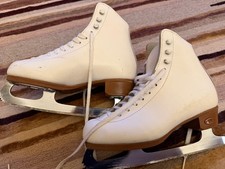 Riedell Figure Ice Skates Size 2 W Made in USA