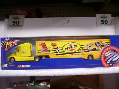 2001 1/64 #1 STEVE PARK PENNZOIL MONTE CARLO 400 NASCAR HAULER WINNERS CIRCLE